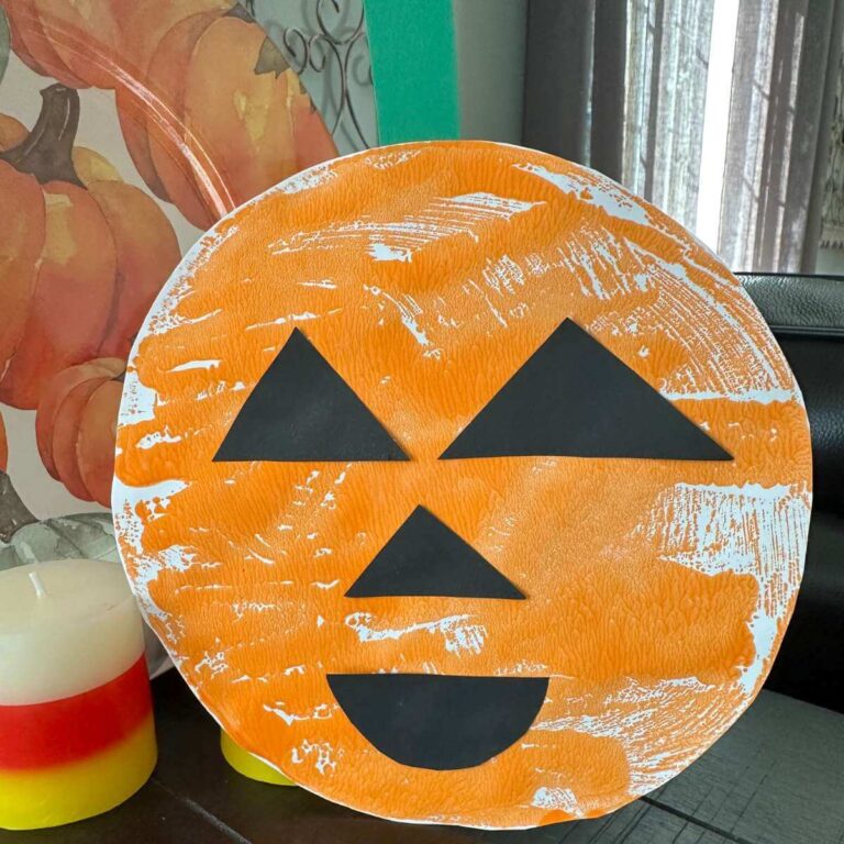 Creative Pumpkin Craft: Easy Painting and Shape Decorating