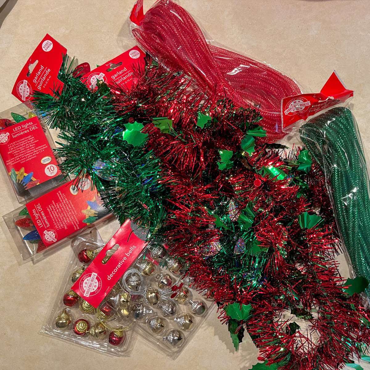 Easy Christmas Sensory Bin for Preschoolers and Toddlers