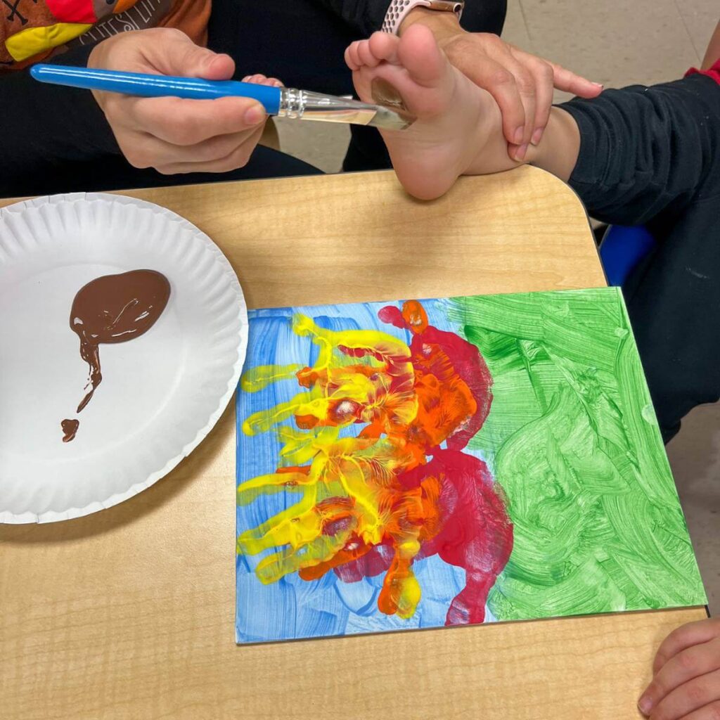 turkey painting craft with foot painting